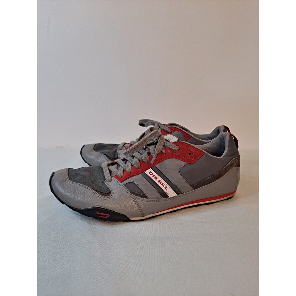 Diesel Mens Gunner Leather Sneakers Size 11 Y00326 Retro Gunmetal/Frost Grey/Red